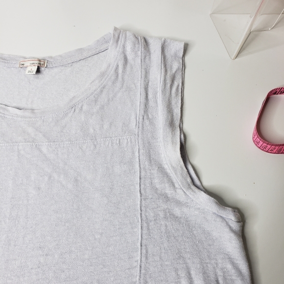 Gap Design & Crafted Linen Seam Detail Coastal Grandma Beachy Matter Flowy Top - Picture 10 of 13